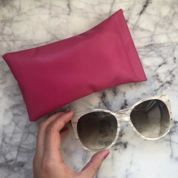 🚫SOLD🚫 Alexander McQueen AMQ 4245/S Sunglasses - Picture 2 of 7